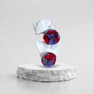 Handmade wristlet bag, clutch zipper purse.design in soft pink and purple cotton